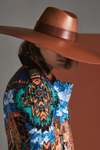 Look 77